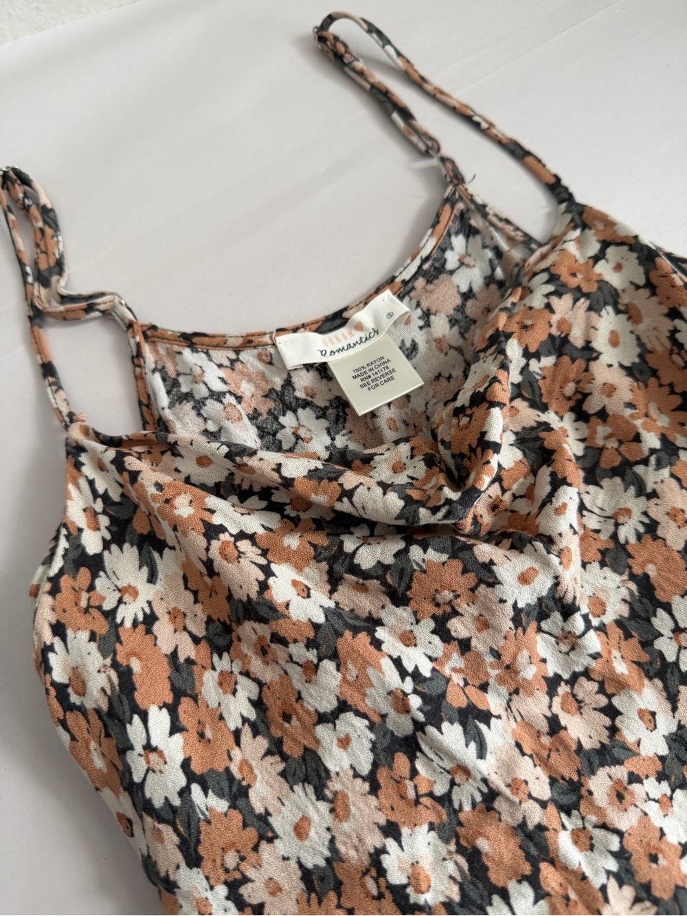 Womens Tank Top Size S Spaghetti Strap Floral Print Strappy Rayon Urban spring